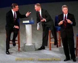 Рис. 4. Национальные дебаты. Джордж Буш, Росс Перо и Билл Клинтон. http://en.wikipedia.org/wiki/Bil_ 647.jpg